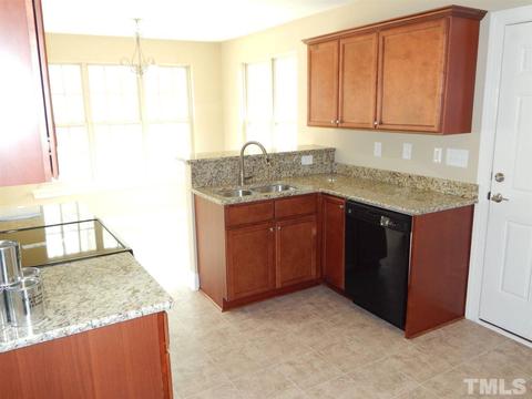 422 Angus Pl, Stem, NC 27581 photo 5