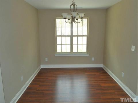 422 Angus Pl, Stem, NC 27581 photo 4