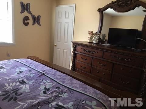 3908 Townsend St, Durham, NC 27704 photo 11