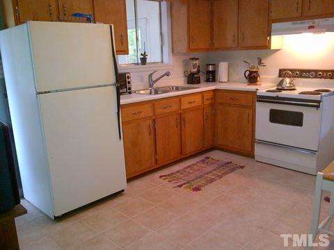 707 Ruby St, Durham, NC 27704 photo 5