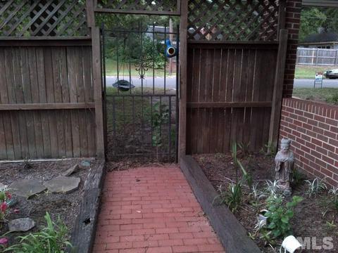 707 Ruby St, Durham, NC 27704 photo 16