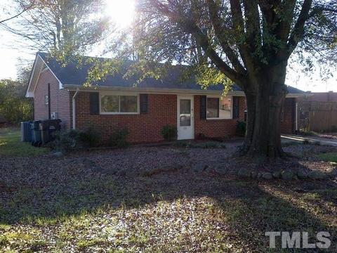 707 Ruby St, Durham, NC 27704 photo 4