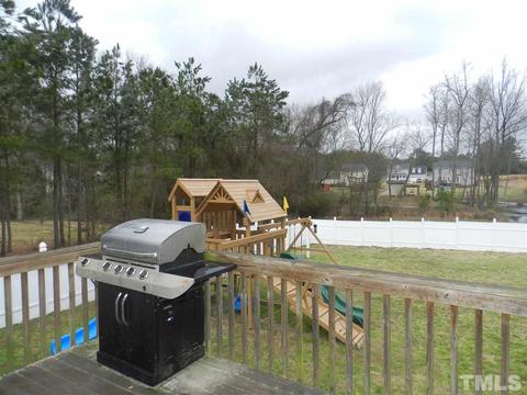 34 Fieldmouse Cir, Angier, NC 27501 photo 17