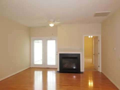 209 Blithe Pl, Morrisville, NC 27560 photo 3