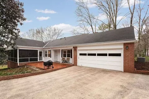 2903 Buckingham Rd, Durham, NC 27707 photo 2