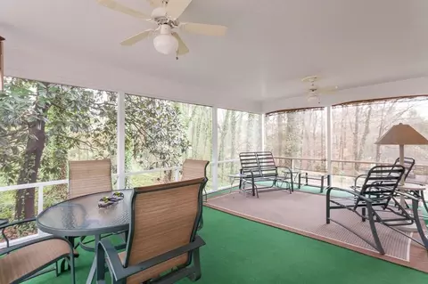 2903 Buckingham Rd, Durham, NC 27707 photo 9