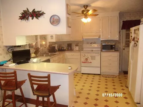 420 Green Path Rd, Godwin, NC 28344 photo 3