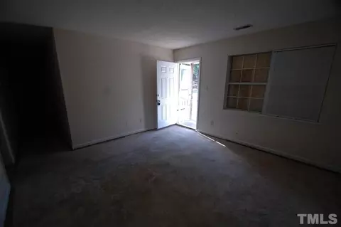 709 Piper St, Durham, NC 27704 photo 4