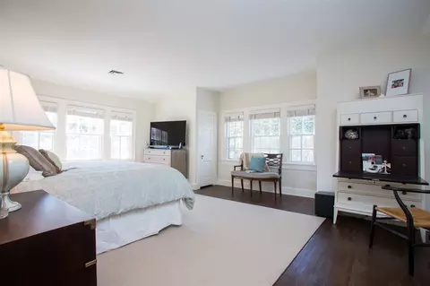 21 Oak Dr, Durham, NC 27707 photo 17