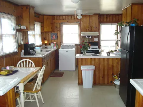 202 Masonic Rd, Erwin, NC 28339 photo 2