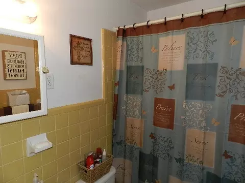 121 Johnson St, Garner, NC 27529 photo 9