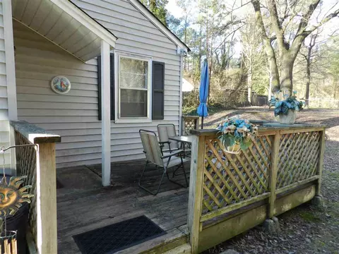 121 Johnson St, Garner, NC 27529 photo 2