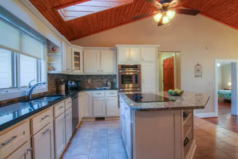 172 Brittmoore Ct, Garner, NC 27529 photo 7
