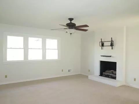 3632 Pineview Cir, Durham, NC 27705 photo 4