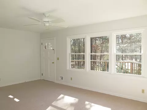 3632 Pineview Cir, Durham, NC 27705 photo 3
