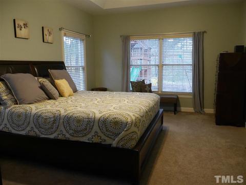 402 Wakehurst Dr, Cary, NC 27519 photo 11