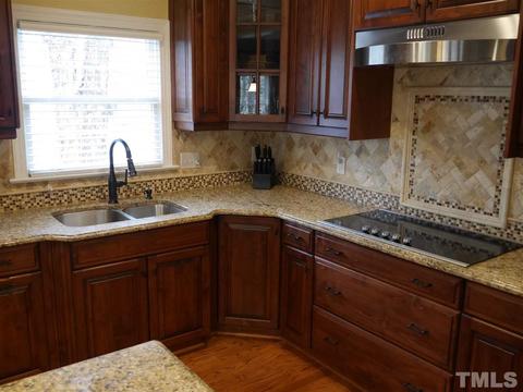 402 Wakehurst Dr, Cary, NC 27519 photo 9