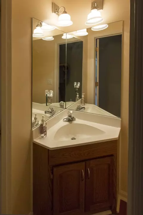126 Legacy Ln, Durham, NC 27713 photo 8