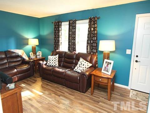 5701 Birch Dr, Durham, NC 27712 photo 3