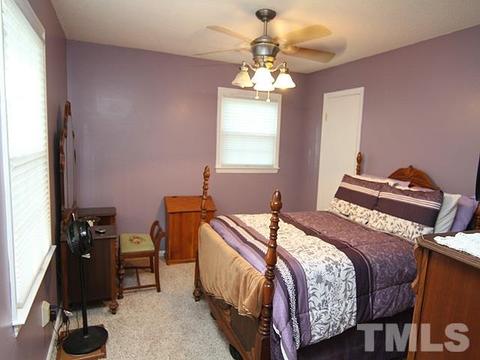 5701 Birch Dr, Durham, NC 27712 photo 8
