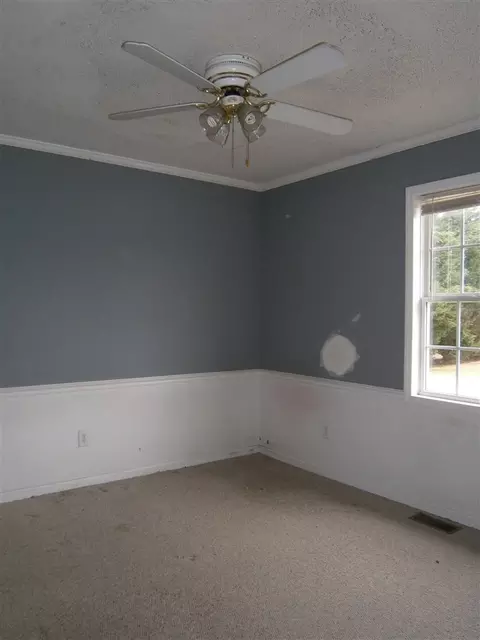 103 Lansing Dr, Benson, NC 27504 photo 17