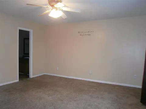103 Lansing Dr, Benson, NC 27504 photo 12