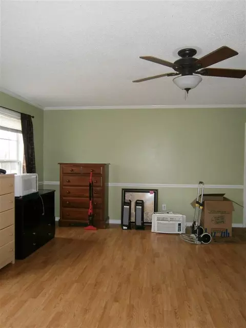 103 Lansing Dr, Benson, NC 27504 photo 8