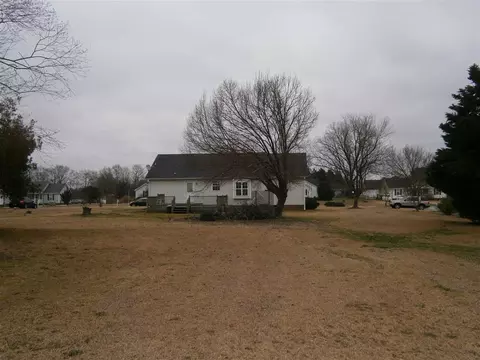 103 Lansing Dr, Benson, NC 27504 photo 22
