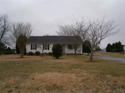 103 Lansing Dr, Benson, NC 27504 photo 23