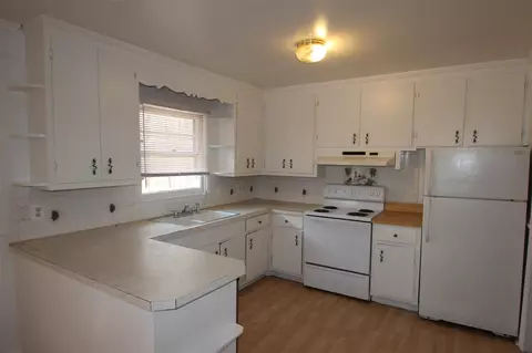 514 E Nc 54 Hwy, Durham, NC 27713 photo 3