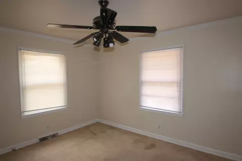 514 E Nc 54 Hwy, Durham, NC 27713 photo 8