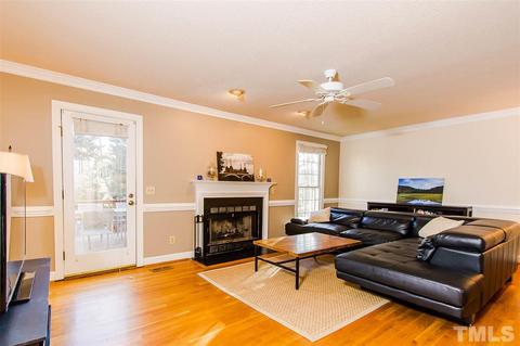 17 Boxwood Dr, Durham, NC 27713 photo 7