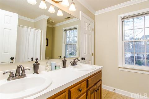 17 Boxwood Dr, Durham, NC 27713 photo 12