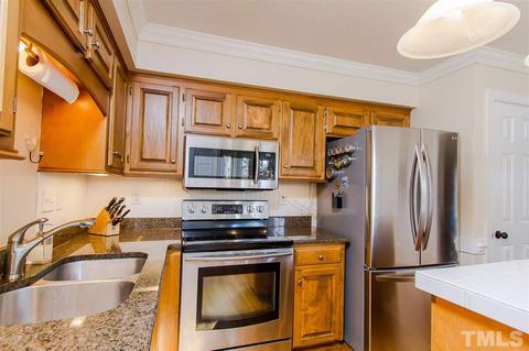 17 Boxwood Dr, Durham, NC 27713 photo 6