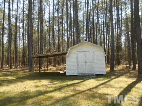 107 Cobblestone Ct, Smithfield, NC 27577 photo 5