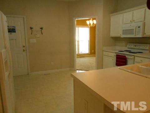 107 Cobblestone Ct, Smithfield, NC 27577 photo 13