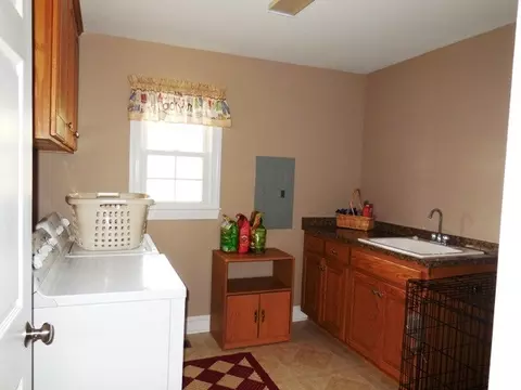 1204 Warren Rd, Erwin, NC 28339 photo 14