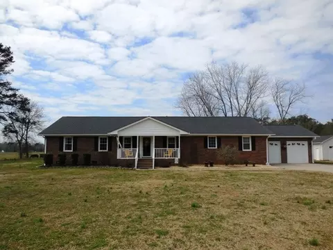 1204 Warren Rd, Erwin, NC 28339 photo 1