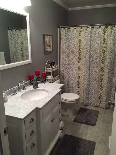 200 Semora Rd, Roxboro, NC 27573 photo 17
