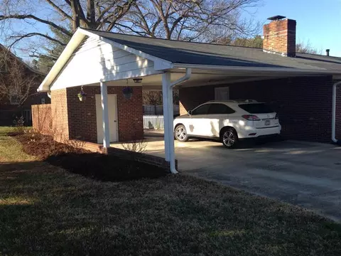 200 Semora Rd, Roxboro, NC 27573 photo 3