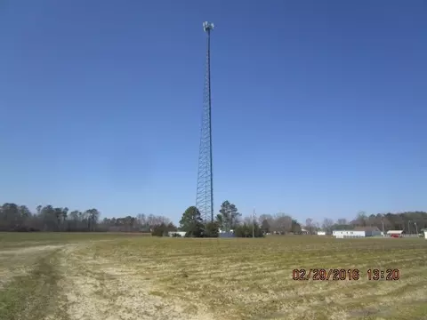 134 Seth Ln, Dunn, NC 28383 photo 1