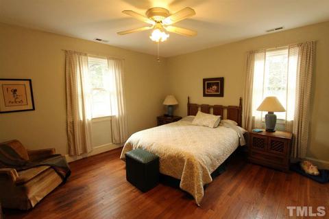 2823 Oberry St, Raleigh, NC 27607 photo 11