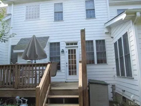 402 Culpepper Ct, Durham, NC 27712 photo 2