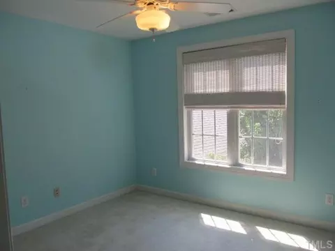 402 Culpepper Ct, Durham, NC 27712 photo 8