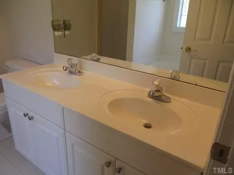 402 Culpepper Ct, Durham, NC 27712 photo 13
