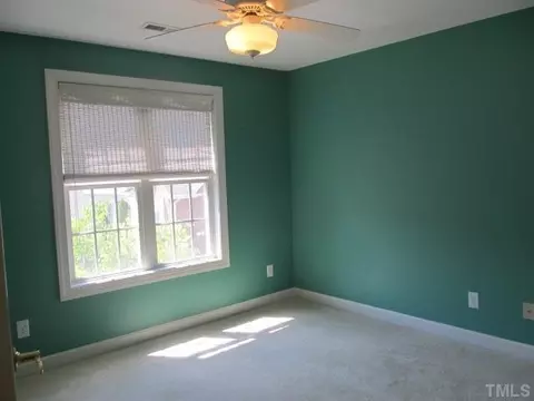 402 Culpepper Ct, Durham, NC 27712 photo 9