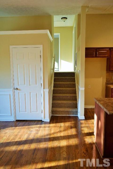 318 Bainbridge Cir, Garner, NC 27529 photo 10