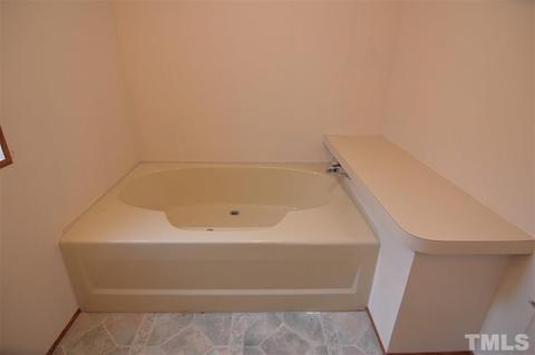 5609 Raynor Rd, Garner, NC 27529 photo 14