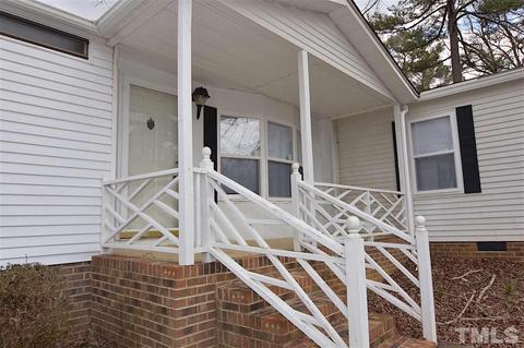 5609 Raynor Rd, Garner, NC 27529 photo 3