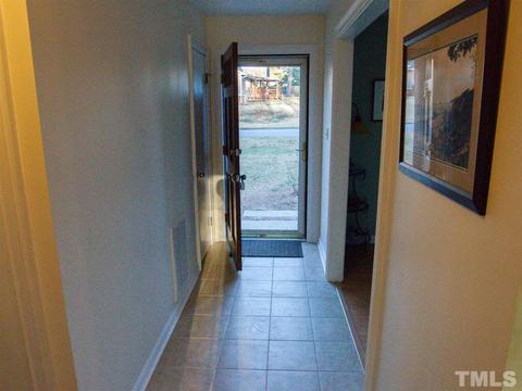 605 November St, Garner, NC 27529 photo 2